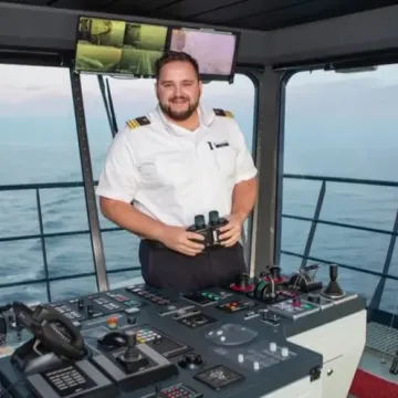 Slovenski mornar uspio pobjeći iz Hormu&scaron;kog tjesnaca: 'Postojale su dvije mogućnosti'