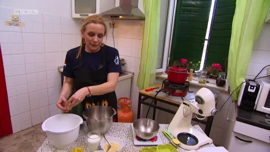 Večeras za vatrogasnu ekipu kuha Ana: 'Očekujem dobru zabavu, druženje i opu&scaron;tenu ekipu'