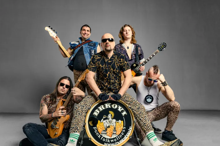 Brkovi objavili deveti studijski album 'Duga devetka', a na jesen stižu u Boogaloo