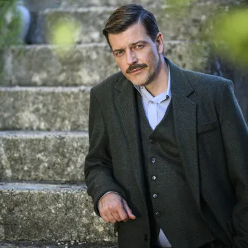 Amar Bukvić odu&scaron;evio fotografijom sa samozatajnom suprugom: Lijepu Almu ne viđamo često