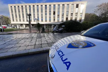 Godinama sjekli &scaron;umu pa odlagali azbest: Objavljeni detalji 'posla' kod Omi&scaron;a