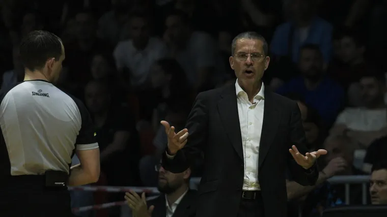 Napravio čudo s Valencijom pa pokorio Europu: Trener se okitio velikom nagradom