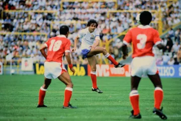 Mundijalske priče: Princ otkriva SP! Kako je &scaron;eik zaustavio utakmicu i natjerao Miroslava da poni&scaron;ti gol