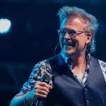 [KVIZ] Jedan je od najvećih tekstopisaca i glazbenika Hrvatske, no znate li sve o Gibonniju?