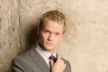 Slavni 'Barney Stinson' snimljen u zagrljaju supruga: Ovako danas izgleda zvijezda kultne serije