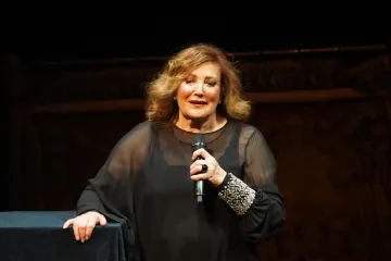 Tereza Kesovija pred opro&scaron;tajni koncert u Splitu: 'Bez &scaron;tapa ne mogu, ali to mi ne smeta da pjevam'