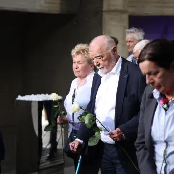 Stjepan Mesić: 'Dovoljno je da se premijer ode pokloniti jednom NDH nostalgičaru - sramotno'