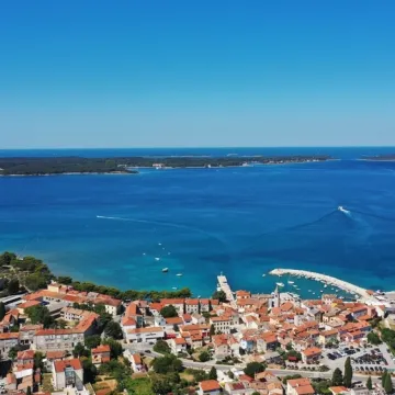 Destinacija koju svatko mora posjetiti: Vodič za izlet u rajski arhipelag povijesti i prirode