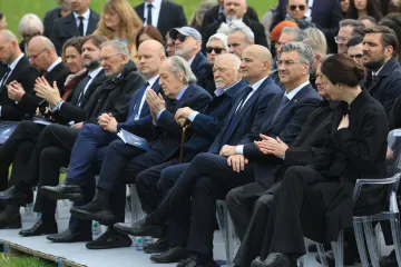 Plenković u Jasenovcu komentirao ZDS i NDH: 'Sve na&scaron;e političke poruke su jasne'