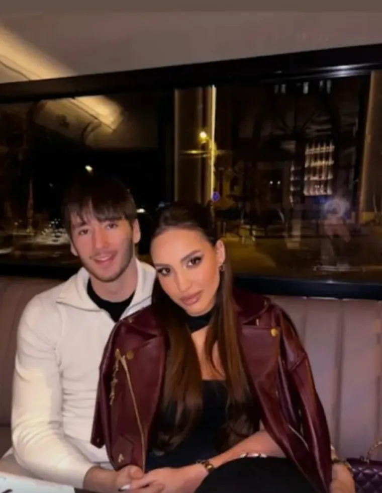 Sin Harisa Džinovića objavio fotografiju sa zagonetnom brinetom, no nije puno otkrivao