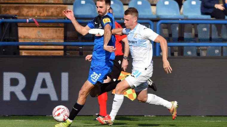 Počelo je drugo poluvrijeme: &Scaron;afarić sa tri izmjene poku&scaron;ava probuditi domaćina