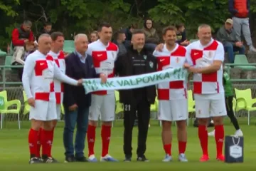 Valpovo u znaku legendi: Mandžukić, Simon i Kranjčar obilježili 100 godina Valpovke