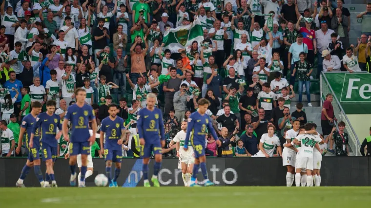 Nevjerojatna noć za Atletico: Crveni karton i potpuni preokret sru&scaron;ili velikana!