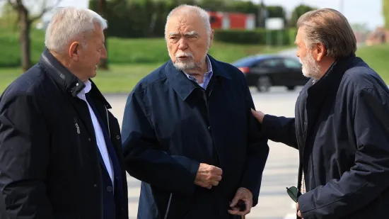 Utemeljitelji HDZ-a napali Mesića zbog izjave o Jasenovcu: 'Nema mu pomoći'