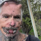 Crne oči, rogovi i stotine piercinga na tijelu: Zbog njegovog izgleda ljudi ga nazivaju vragom