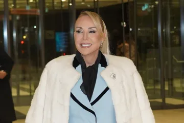 Lepa Brena ima tajni posao: Kiosk s pljeskavicama radi desetljećima, nitko ne zna da je njezin