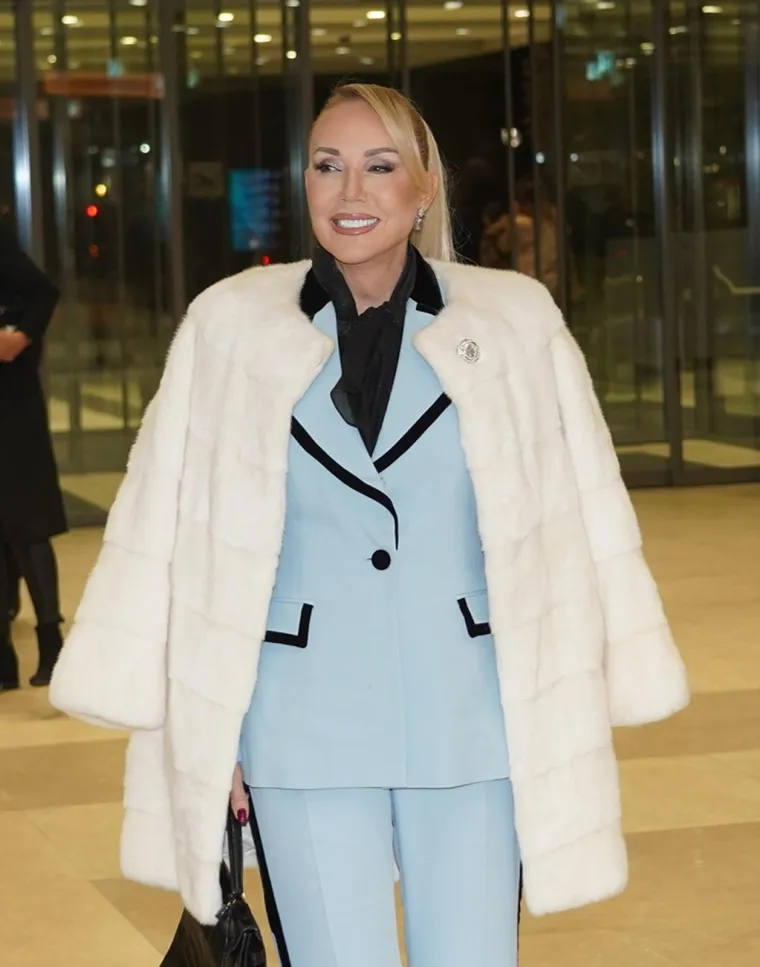 Lepa Brena ima tajni posao: Kiosk s pljeskavicama radi desetljećima, nitko ne zna da je njezin