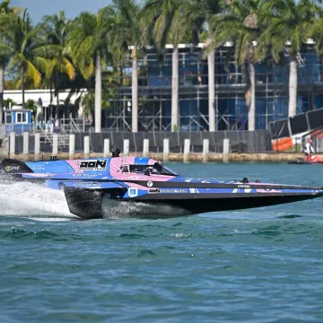 Zvjezdana flota na jezeru Como: Električni bolidi i sportske legende otvaraju europsku E1 sezonu