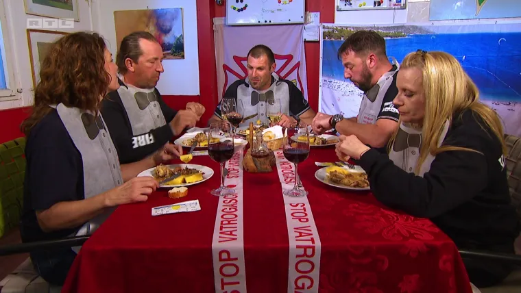 Ovog tjedna u 'Večeri za 5' dijele se same desetke: 'Čarlijeva večera je bila savr&scaron;enstvo!'