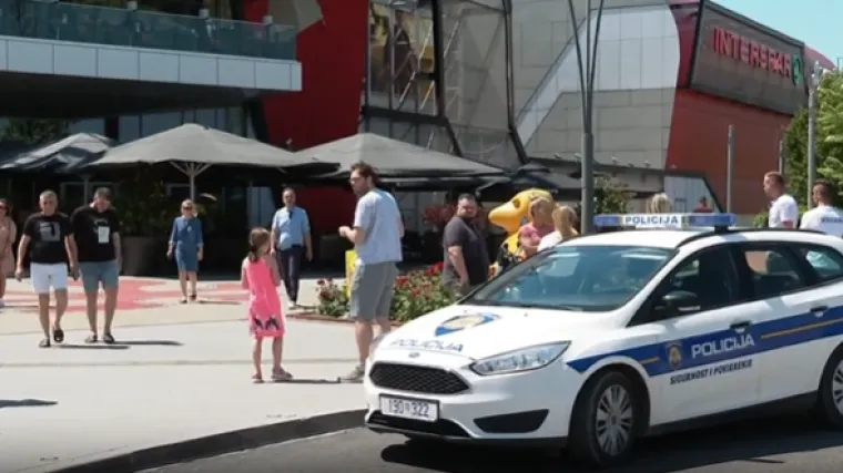 Nastavljaju se dojave o bombama: Prazne učionice, zatvoreni centri i alarm u zračnoj luci