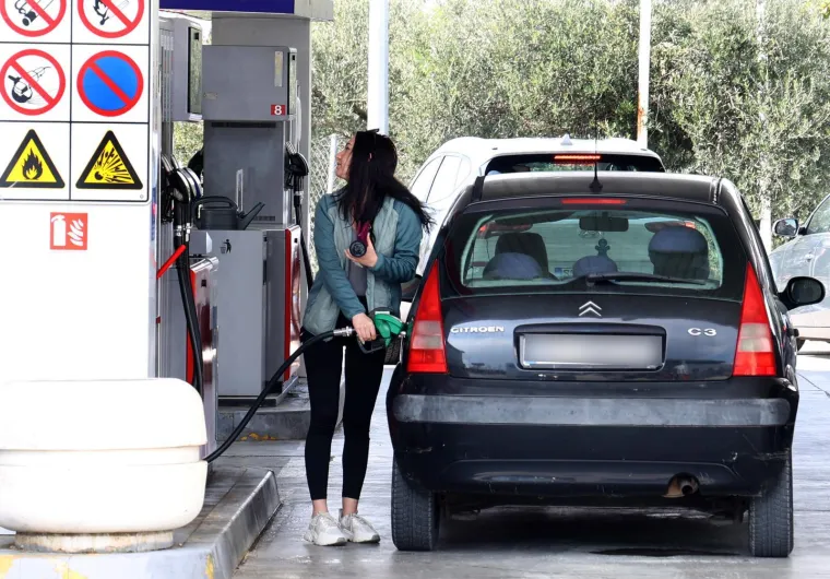 Hrvate sada zanima samo jedno: U koje automobile mogu točiti novo i jeftinije gorivo?