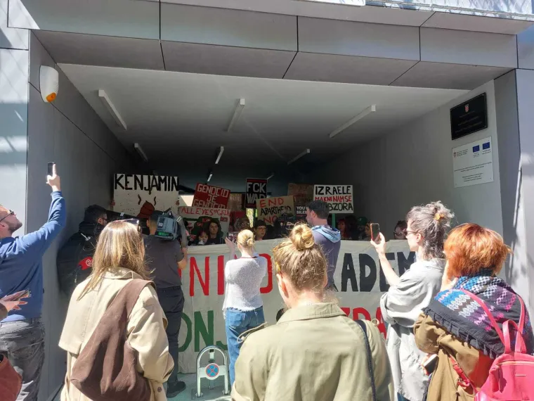 Prosvjed ispred FPZG-a, potez profesora zgrozio studente: 'Doveo je fa&scaron;ista na predavanje!'