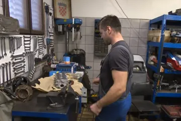 Hoće li novi benzin napraviti &scaron;tetu? Automehaničari bi mogli imati pune ruke posla...