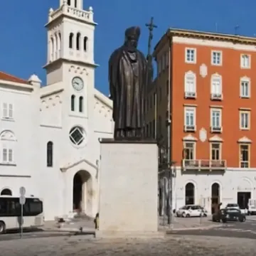 Gdje s papom u Splitu? Vijećnici se sukobili, ali građani zato imaju svoje ideje