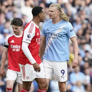 Keane opet 'bocnuo' Haalanda: 'Njegov bi se tata bacio'