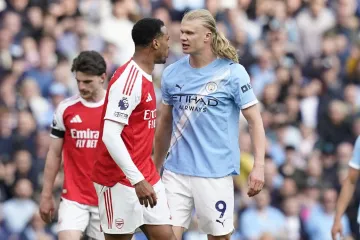 Keane opet 'bocnuo' Haalanda: 'Njegov bi se tata bacio'