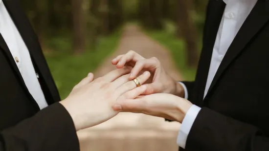 Vatikan poručio: Blagoslov da, ali ne za sve? Papa Lav jasno povukao crtu