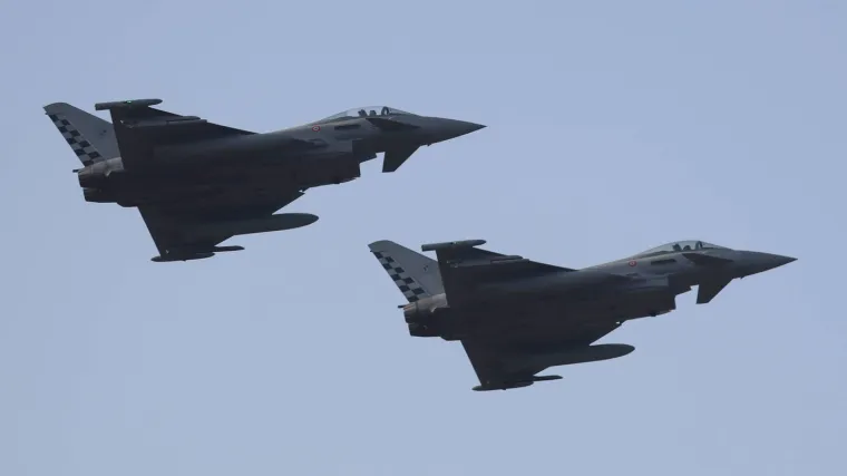 Uzbuna u članici NATO-a: Na&scaron;li dijelove ruskog drona nakon noćnog napada, podignuti borbeni avioni