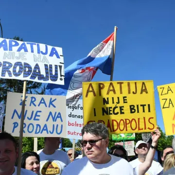 Sisak na nogama, poslane žestoke poruke protiv megafarmi i klaonica: 'Profit njima, smrad nama'