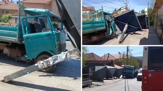 Kamion udario u stanicu, konstrukcija pala na ženu koja je čekala autobus