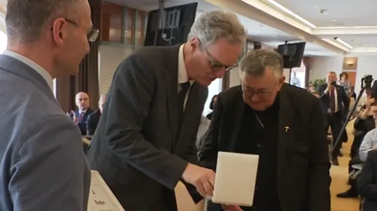 Priča o trećem entitetu zapalile reakcije, Vinku Puljiću uručili nagradu