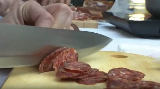 U Andrija&scaron;evcima otkrivena tajna savr&scaron;ene slavonske kobasice!