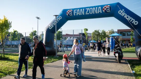&Scaron;ampionska atmosfera zavladala je Zagrebom! Dinamo okupio navijače, sprema se spektakl