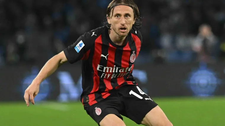 Modrić napisao samo nekoliko riječi i sve odu&scaron;evio: 'Luka, daj ti nama poklon - i potpi&scaron;i!'