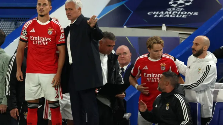 Mourinho poslao poruku Daliću: 'On odlučuje, ali Ivanović pokazuje &scaron;to može'