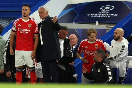 Mourinho poslao poruku Daliću: 'On odlučuje, ali Ivanović pokazuje &scaron;to može'