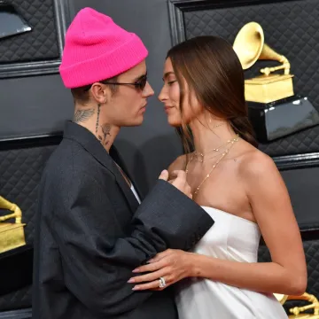 Nakon zarade 10 milijuna dolara na Coachelli, Justin Bieber objavio kako peca sa sinom