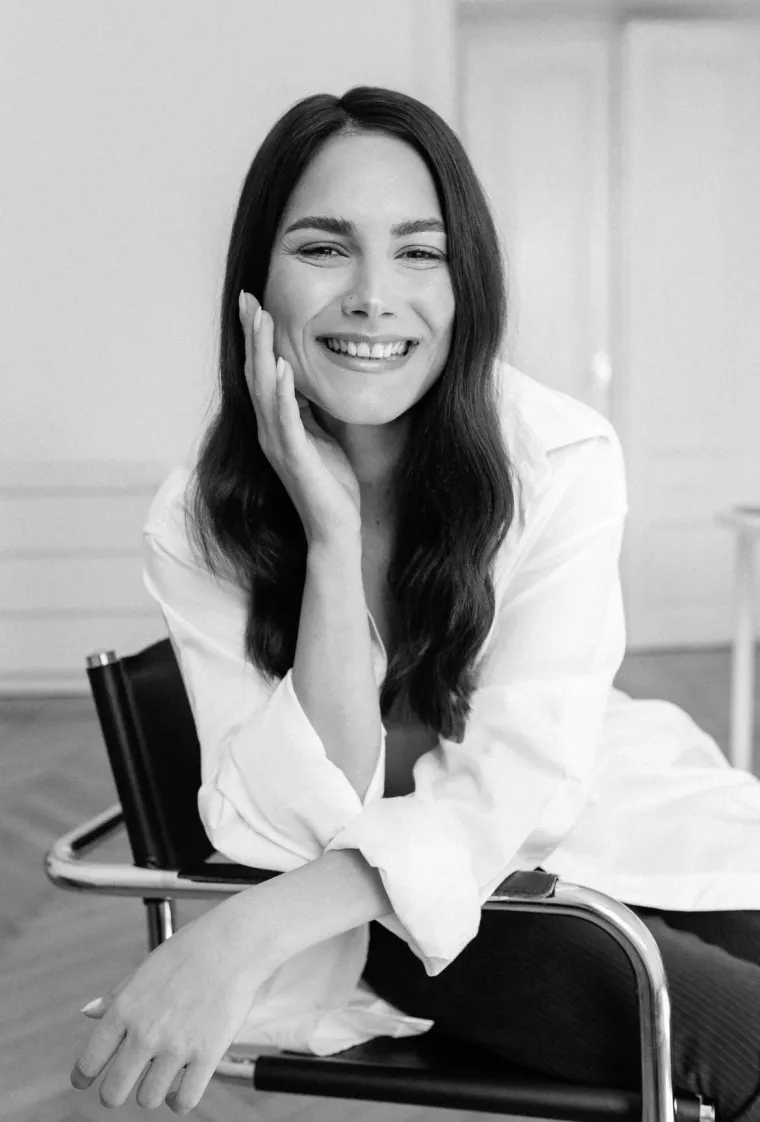 Glumica Martina Mandek emotivnim se fotografijama oprostila od serije 'Divlje pčele'