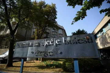 Dječak (14) kojeg je udarila struja prevezen u zagrebačku Klaićevu bolnicu