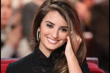 Sve staje kad se ona pojavi! Fatalna Penelope slavi 52. rođendan: Ovako se mijenjala kroz godine