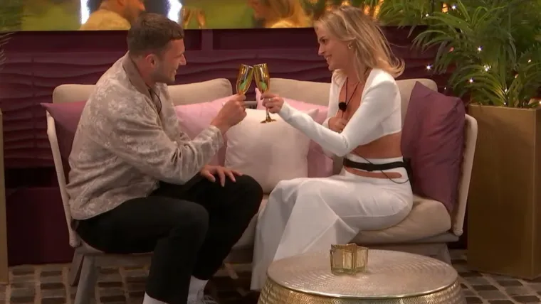 Najveće drame Otoka ljubavi: Ljubavni trokuti koji su zauvijek obilježili show