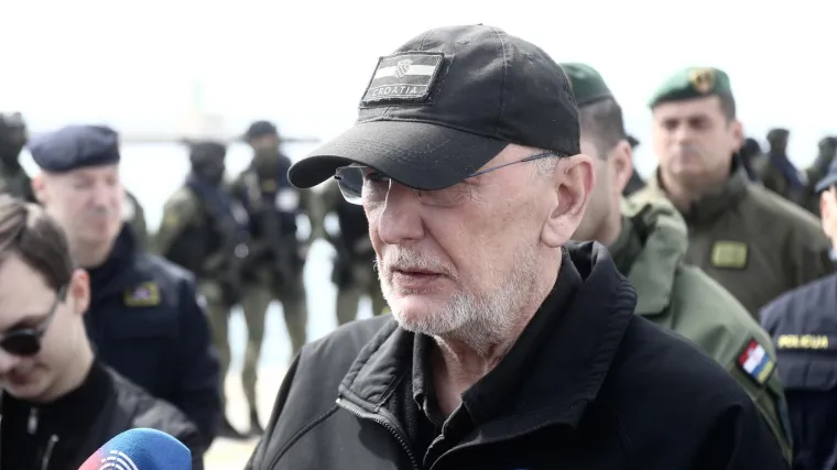 Nevjerojatno koliko je do sad stiglo dojava o bombi, Božinović: 'Nećemo se opustiti'