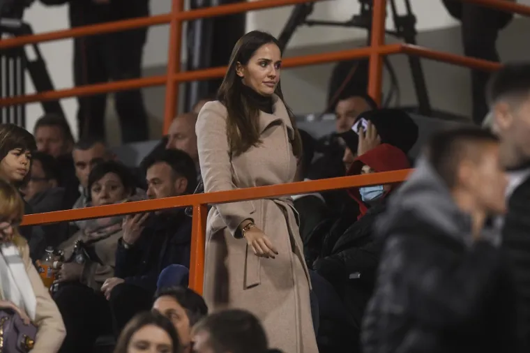 Ljubio poznate ljepotice, a sad se skrasio uz direktoricu: Tko su biv&scaron;e žene Marija Mamića?