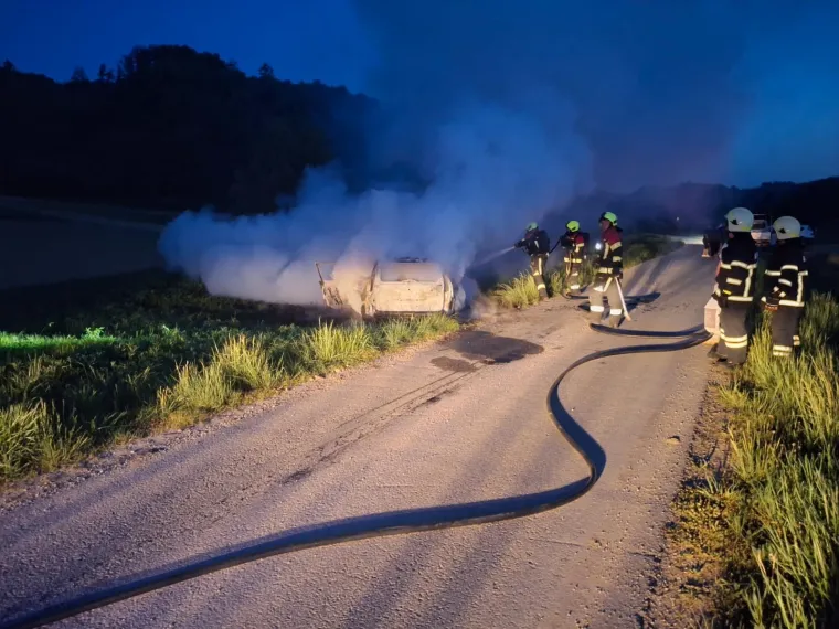 U dva dana - dva požara: Automobili planuli usred vožnje! Zna se &scaron;to je tome kumovalo