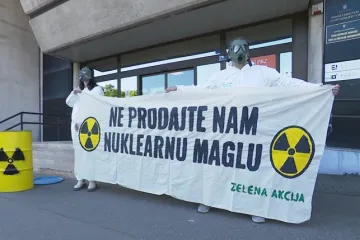 Aktivisti pred Ministarstvom: 'Pozivamo ministra &Scaron;u&scaron;njara da prestane prodavati maglu'