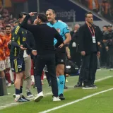 Vodstvu Fenera prekipjelo: Hitno potjerali trenera i sportskog direktora